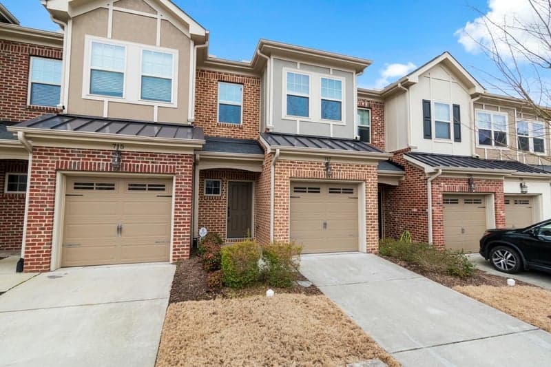 Multifamily apartment community with well-maintained grounds and entry